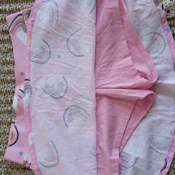 Girls Shorts/Skirt Rainbows Unicorn - Picture 4 of 9